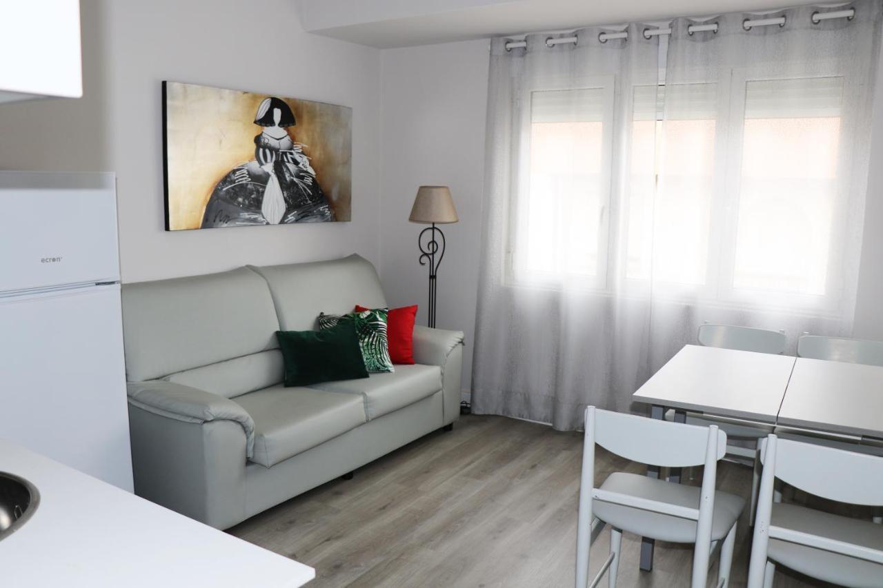 Kasetas Apartment'S Саррия Экстерьер фото